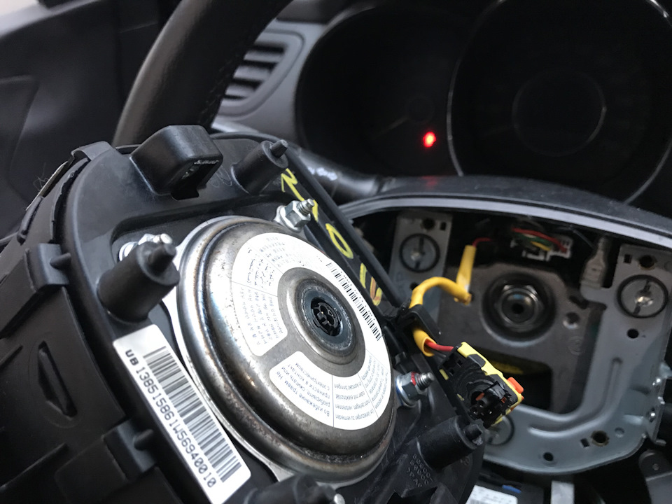 Как снять руль на киа рио 2015 рестайлинг