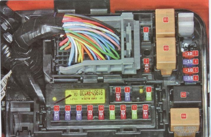 Запчасти на фото: 919513X130. Фото в бортжурнале KIA Ceed SW (2G)