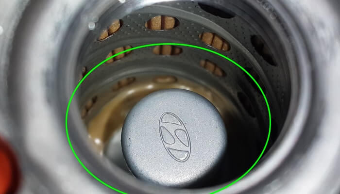 Настоящий масляный фильтр Киа Рио 4