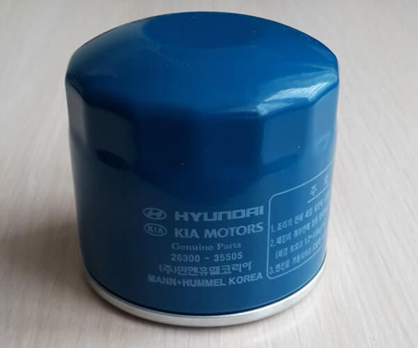 Внешний вид оригинального масляного фильтра для двигателя 1.6л