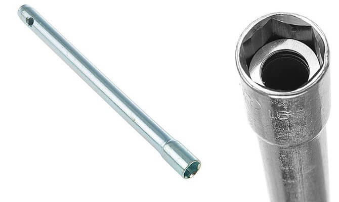 Свечной ключ