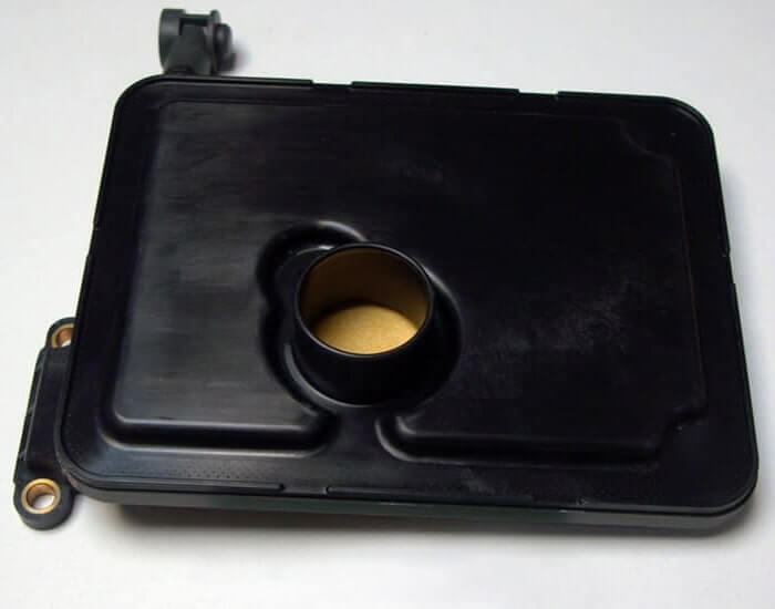 Меняем масло в акпп Киа рио 3, раньше из-за фильтра внутри коробки