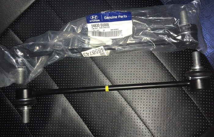 На Киа Рио 3 2011-2017 можно ставить стойки стабилизатора от Хендай Солярис. Детали одинаковые