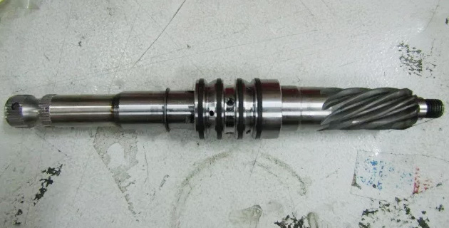 Шток распределителя Хендай Солярис