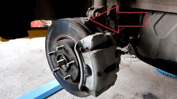 Демонтаж тормозного цилиндра