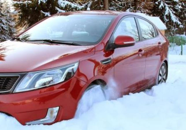 Ездить по глубокому снегу на шипах стало проще Шины Kia Rio