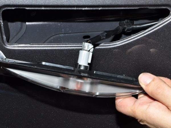 Замена бокового указателя поворота Ceed 3