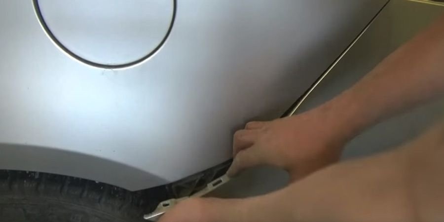 Снятие заднего бампера