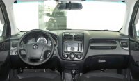 Kia Sportage II 2005, интерьер