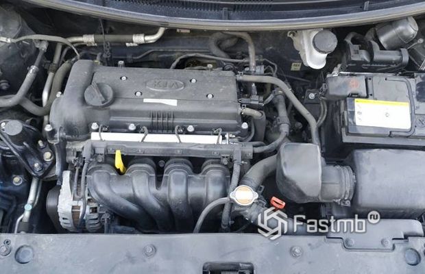 Киа Рио 2011 хэтчбек 3 двери, двигатель