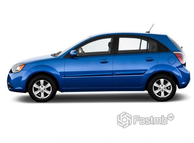 Kia Rio 2009 хэтчбек рестайлинг для США, вид сбоку