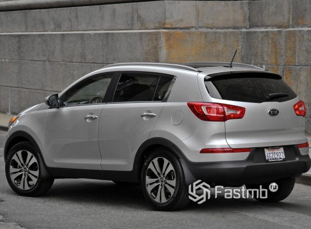 Kia Sportage 2010 для США, вид сбоку