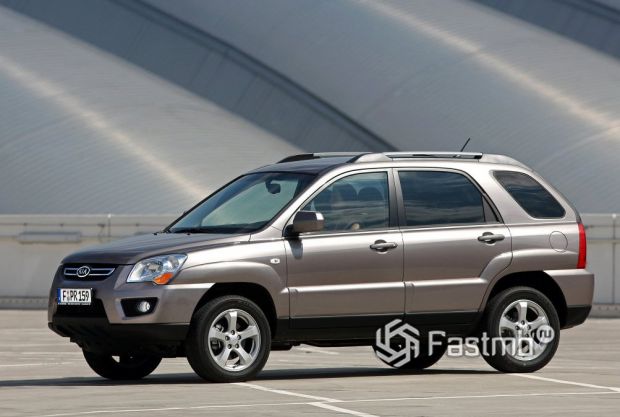 Kia Sportage 2008 2-ой рестайлинг, вид сбоку