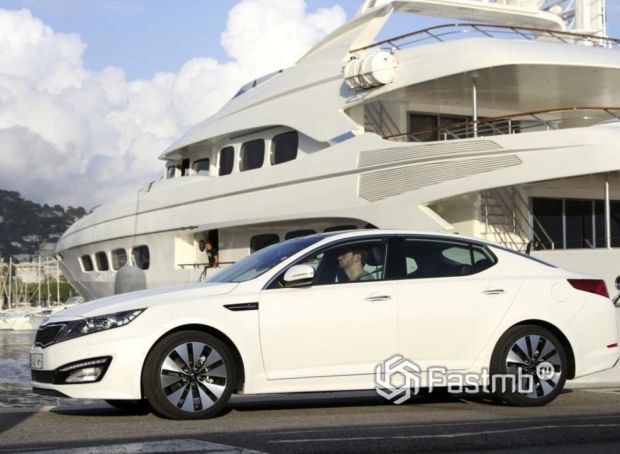 Kia Optoma 2010, вид сбоку