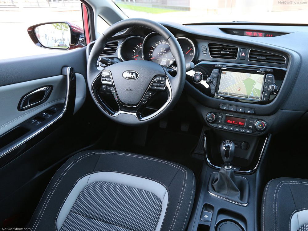 Салон Kia Ceed 
