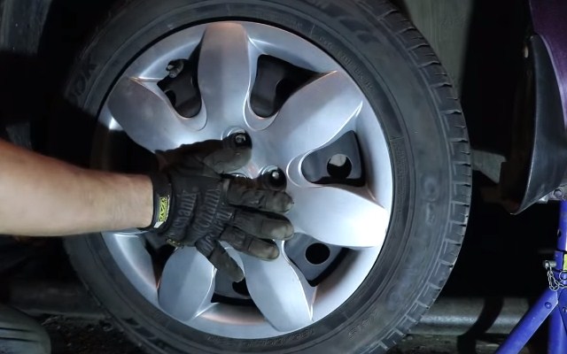 Установка колес на свои места