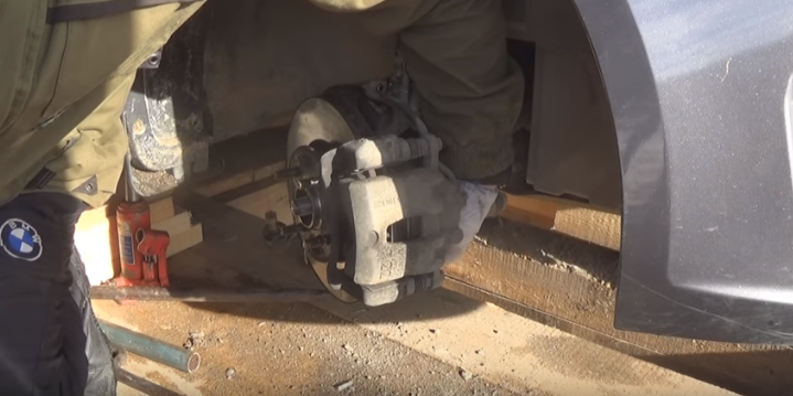 Замена переднего ступичного подшипника на Киа Рио своими руками