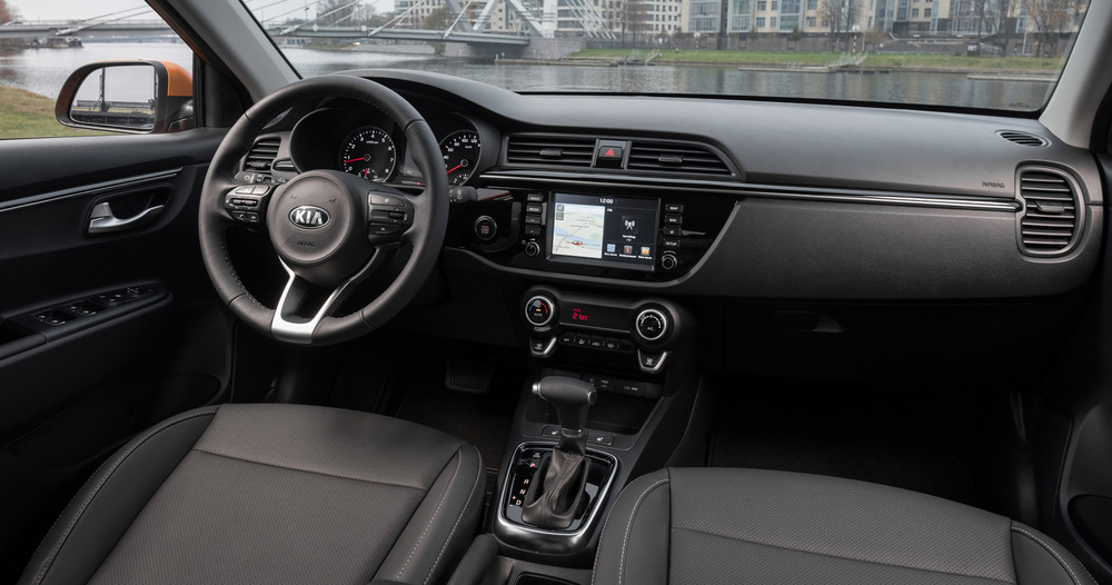 Салон Kia Rio X-Line Kia Rio X-Line
