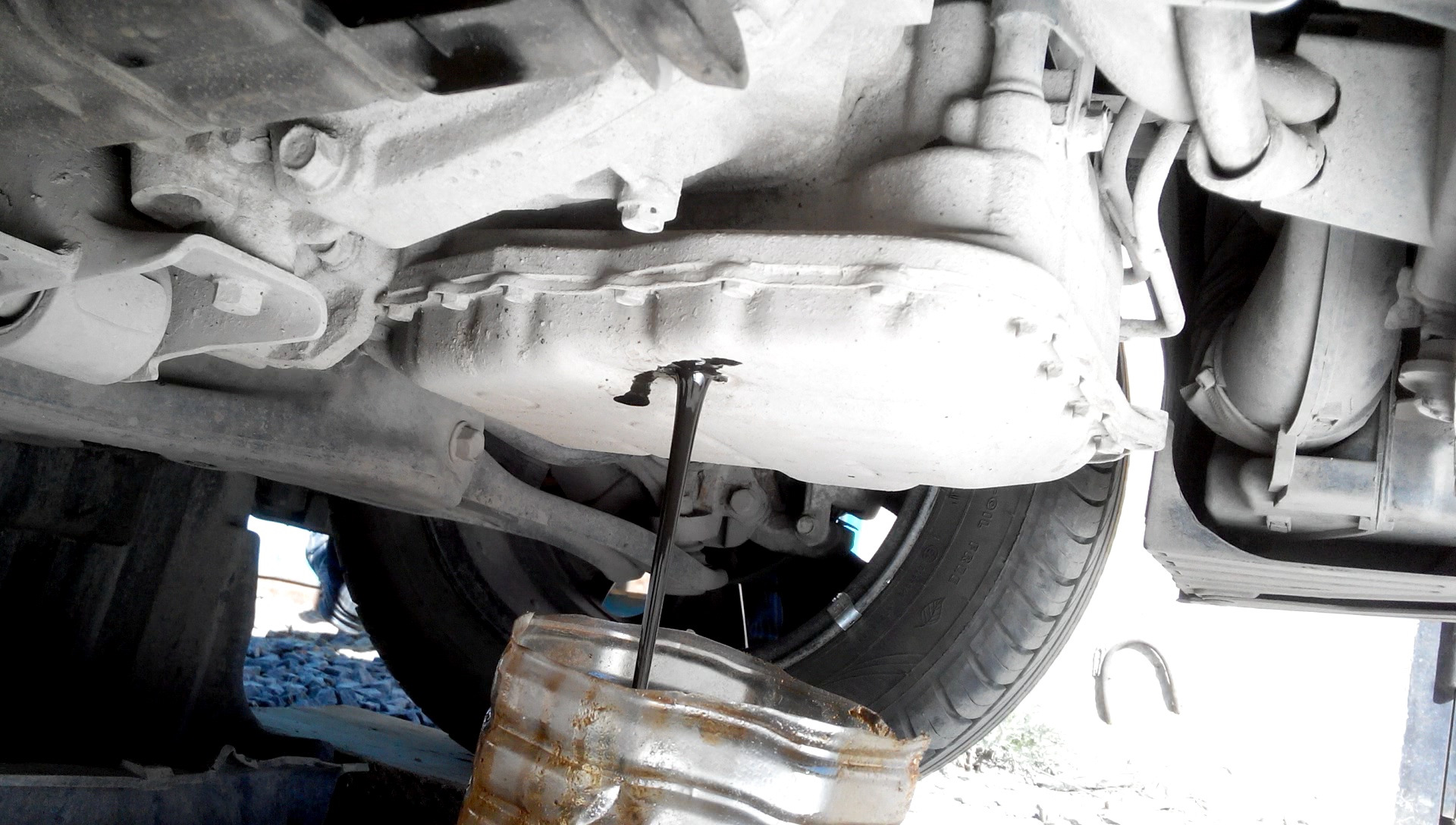 Процесс замены масла киа