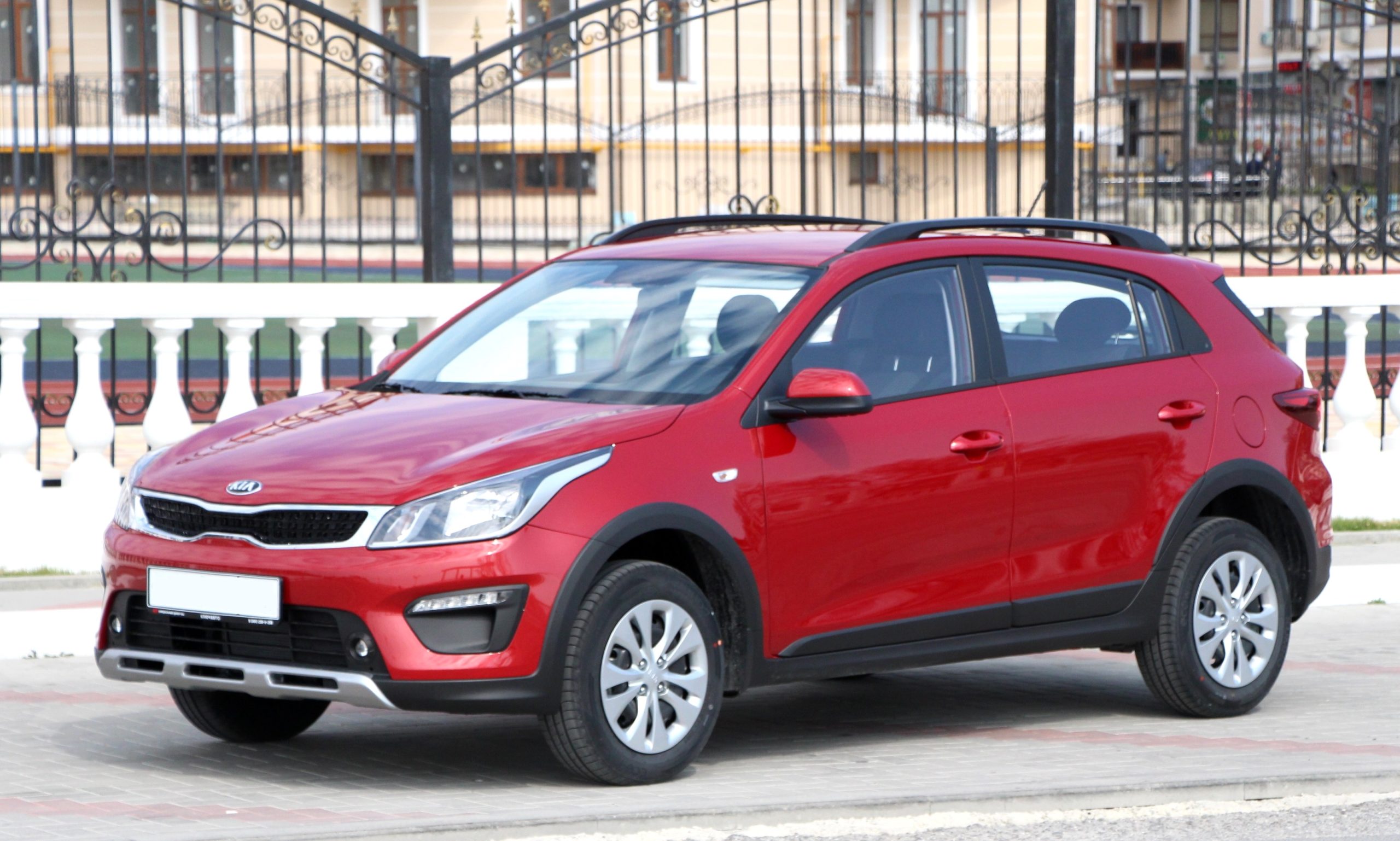 Kia Rio X-Line 2019 красная