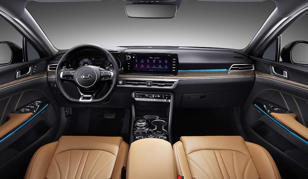 KIA Optima салон