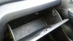 Как поменять фильтр салона Киа Рио 