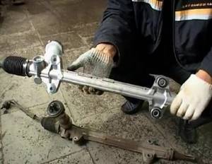 Ремонт рулевой рейки «Киа Рио»: от причин поломки до замены