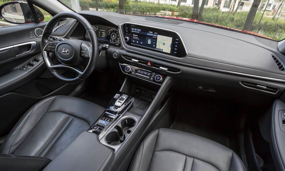 Интерьер Hyundai Sonata Салон Hyundai Sonata