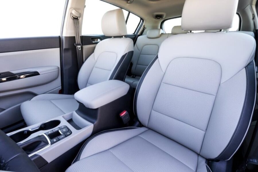 Салон Kia Sportage