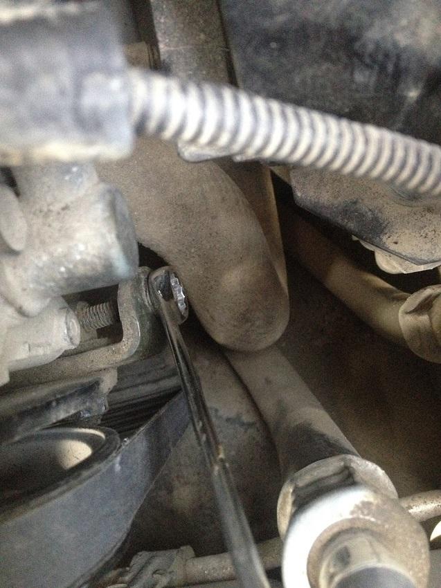 замена ремня ГУРа Киа Спектра