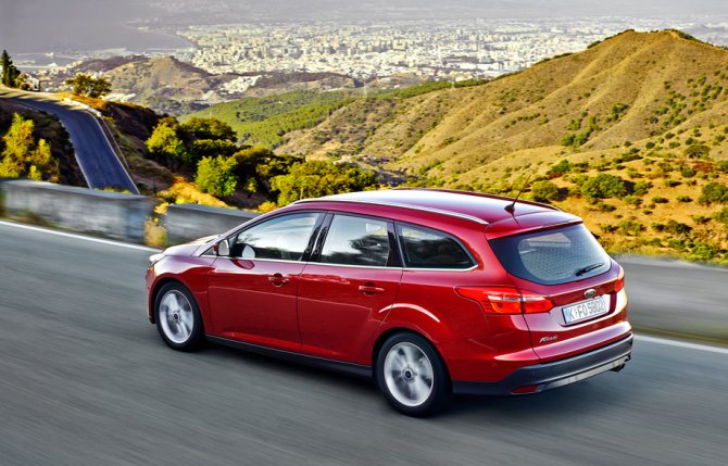 kia ceed или ford focus 3