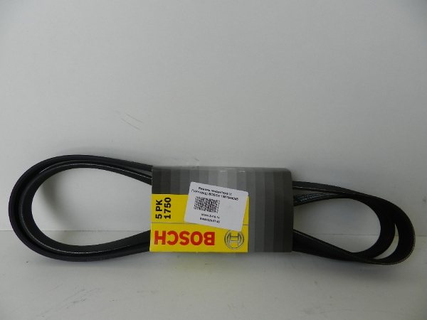 Меняем приводной ремень Logan