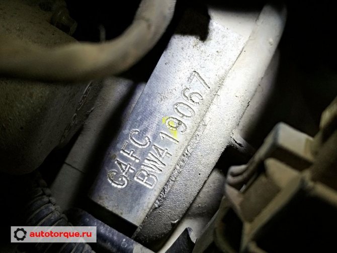 Номер двигателя Solaris Rio G4FC деталь 2