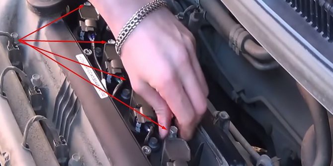 Процесс замены свечей зажигания РИО (2)